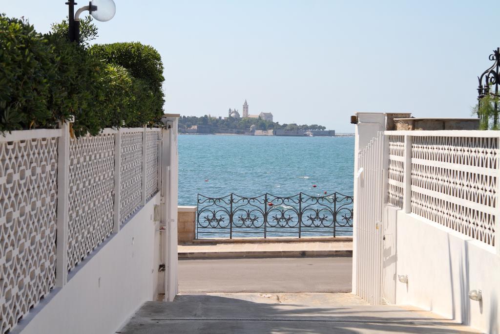La Bella Trani - Suites And B&B Exterior foto